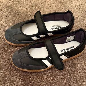Adidas Samba Mary Jane’s